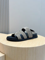 HM GENIUS SANDAL LIGHT GRAY SUEDE
