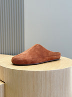 LP TOMORI SABOT MULES RUSSET SUEDE