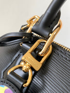 LVxTM Alma BB Handbag 18cm Black Epi Cowhide Metal GHW