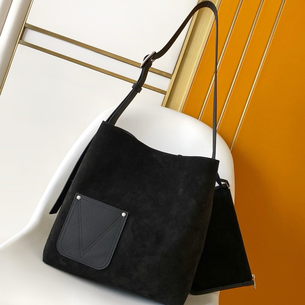 LV Verso Hobo Black Calfskin Suede