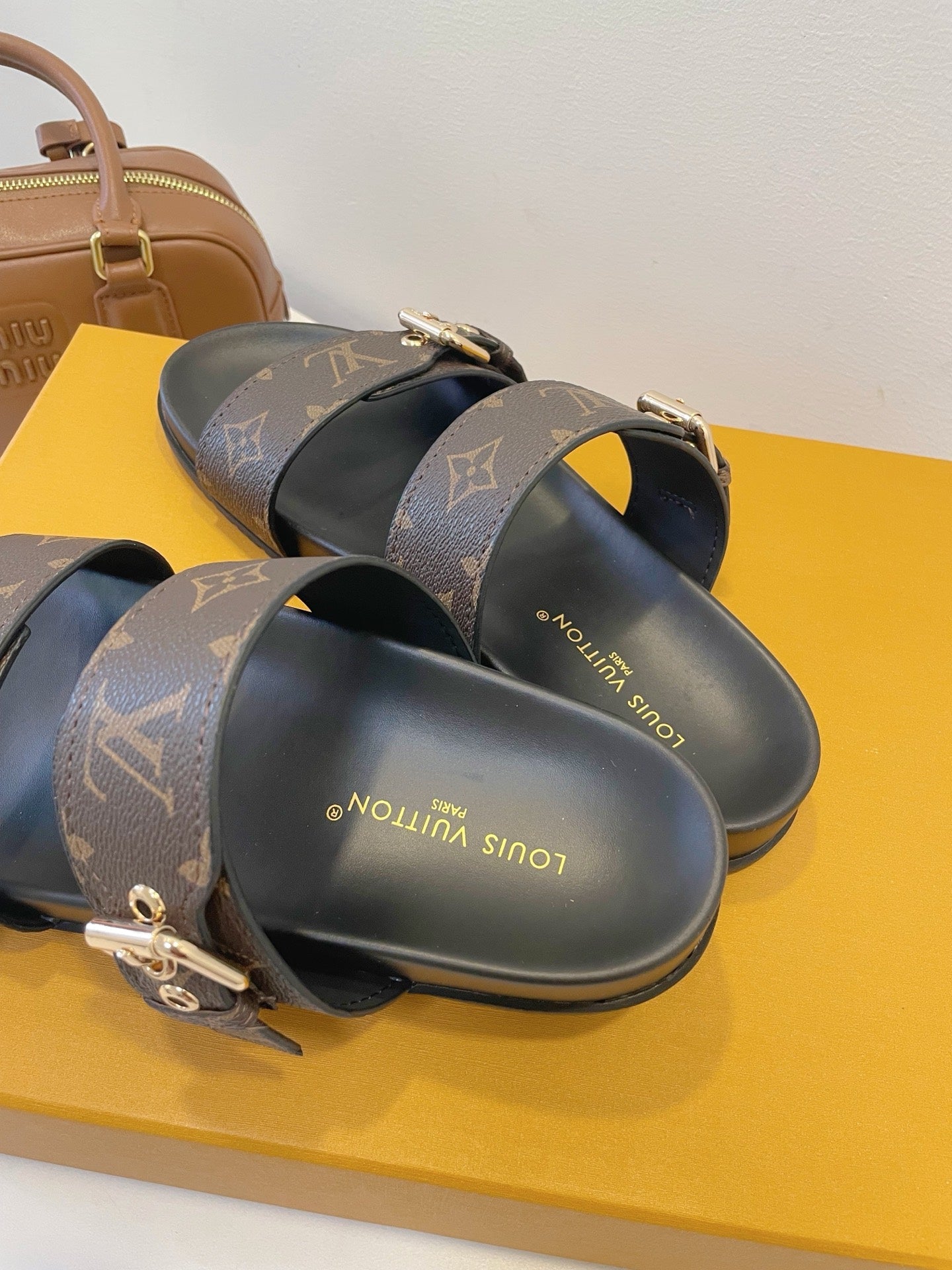 Bom Dia Flat Comfort Mule Brown Monogram canvas 241332