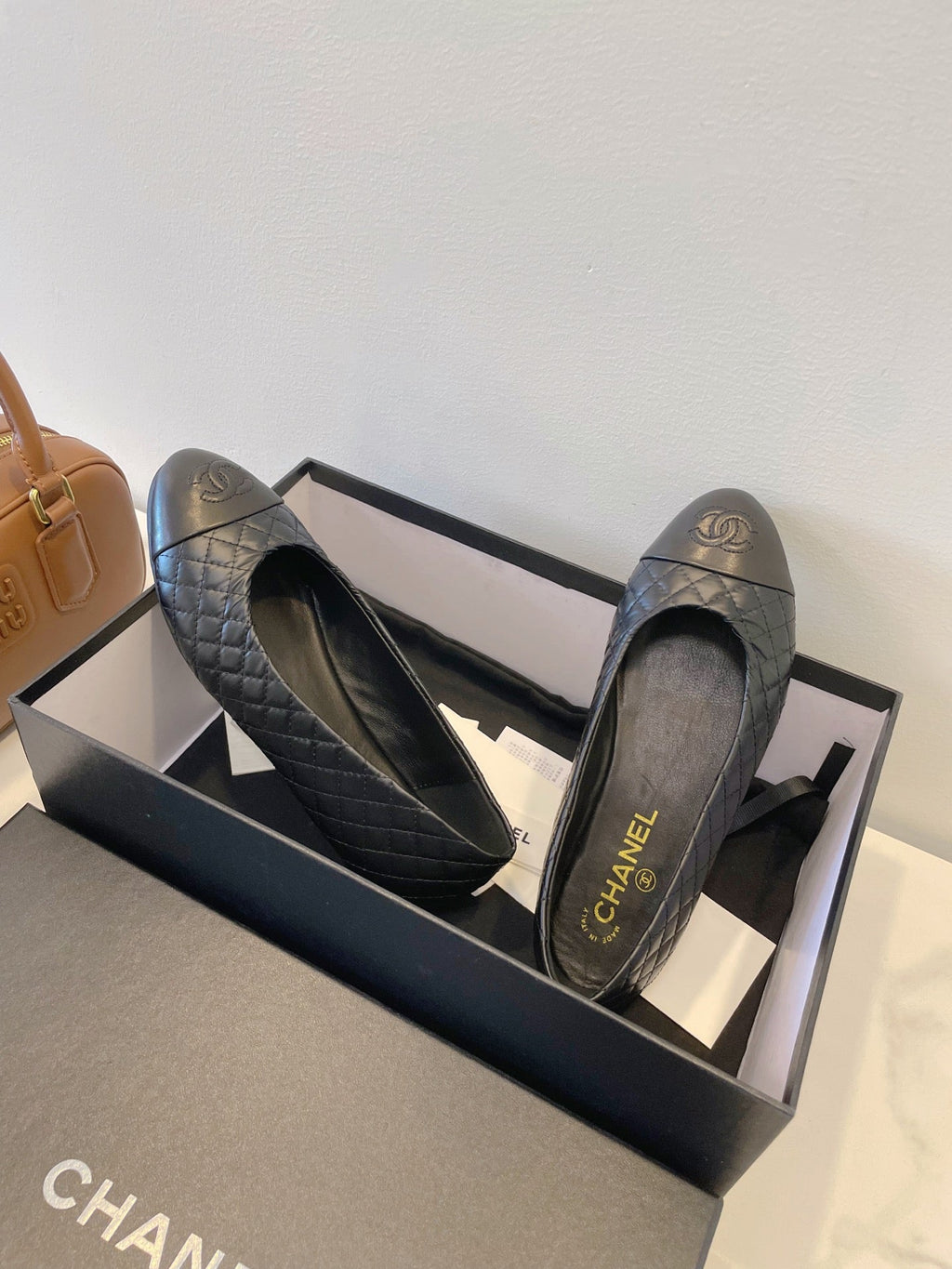 CC 25A Ballet Flat Quited Black Sheepskin 530541