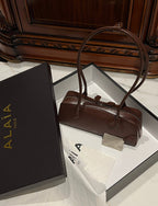 LE TECKEL MEDIUM BAG 33 IN QUINCY BROWN GOATSKIN