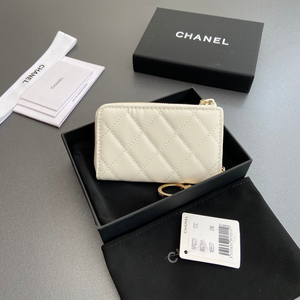 CC Hook & Chain Zipper Card Holder White Caviar GHW 234729