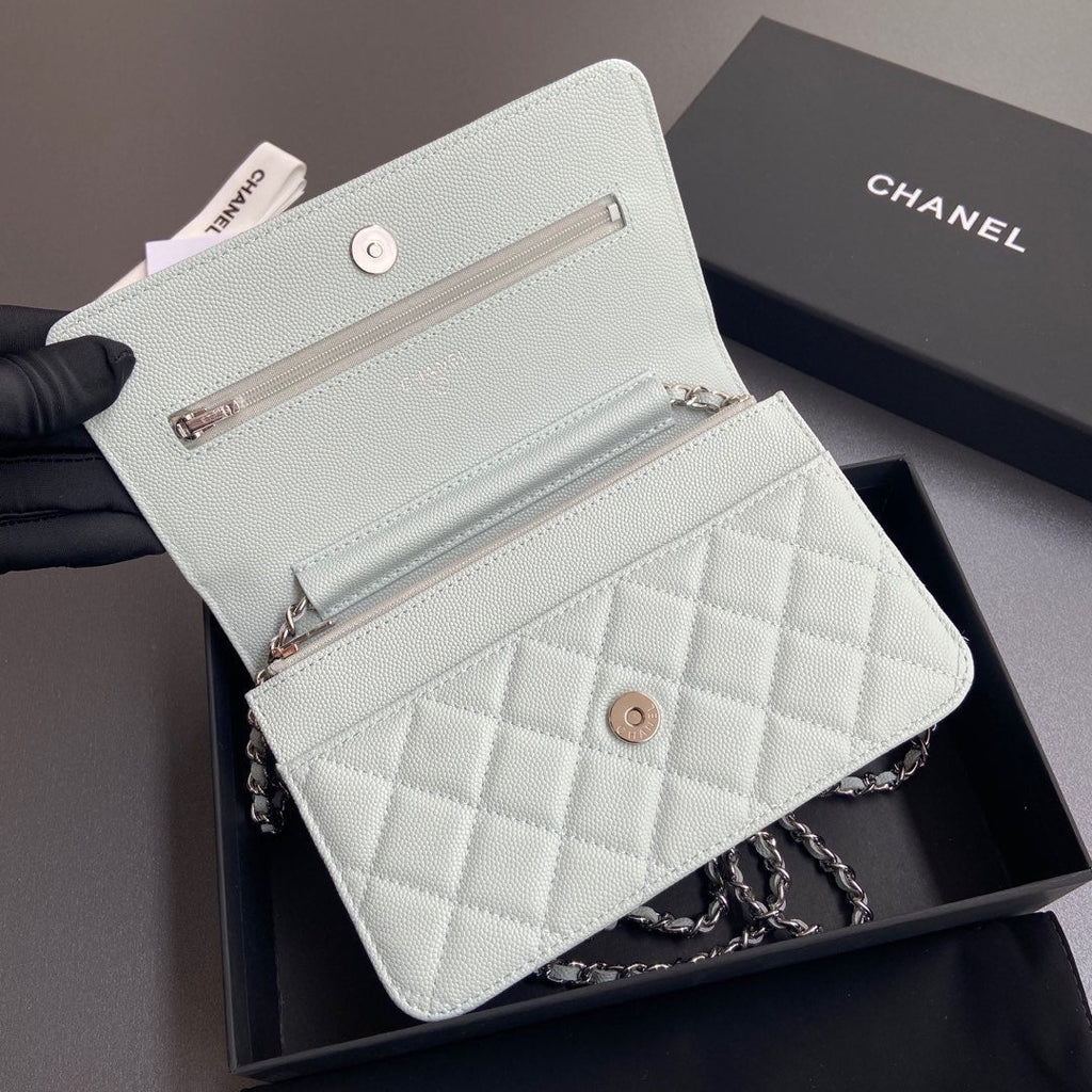 CC Woc 20cm Light Blue Grained Calfskin Silver Hardware