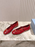 PRA 25s Ballet Flats with Small Buckle Red Shiny Cowhide 449712