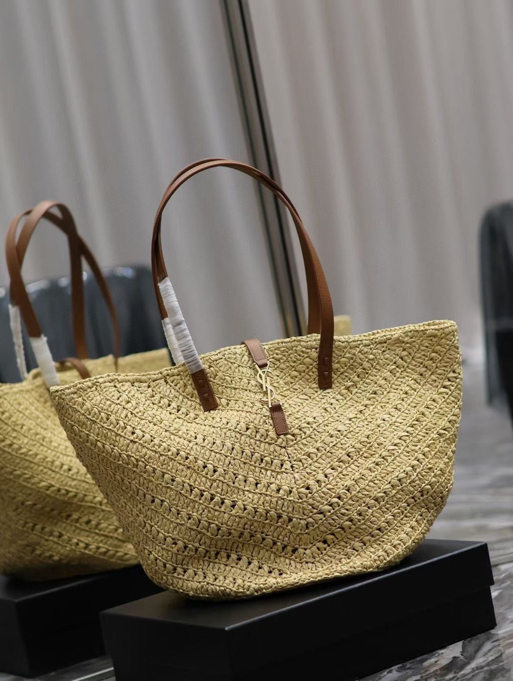 YSL MEDIUM 44CM PANIER BEIGE RAFFIA TOTE BAG