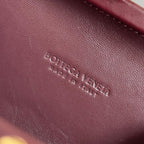 CLASSIC KNOT 20 IN PLUM PURPLE LAMBSKIN