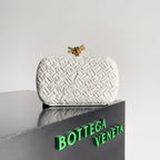 CLASSIC KNOT 20 IN WHITE LAMBSKIN