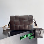 BV Two-In-One Cassette Bag 26cm Brown Leather