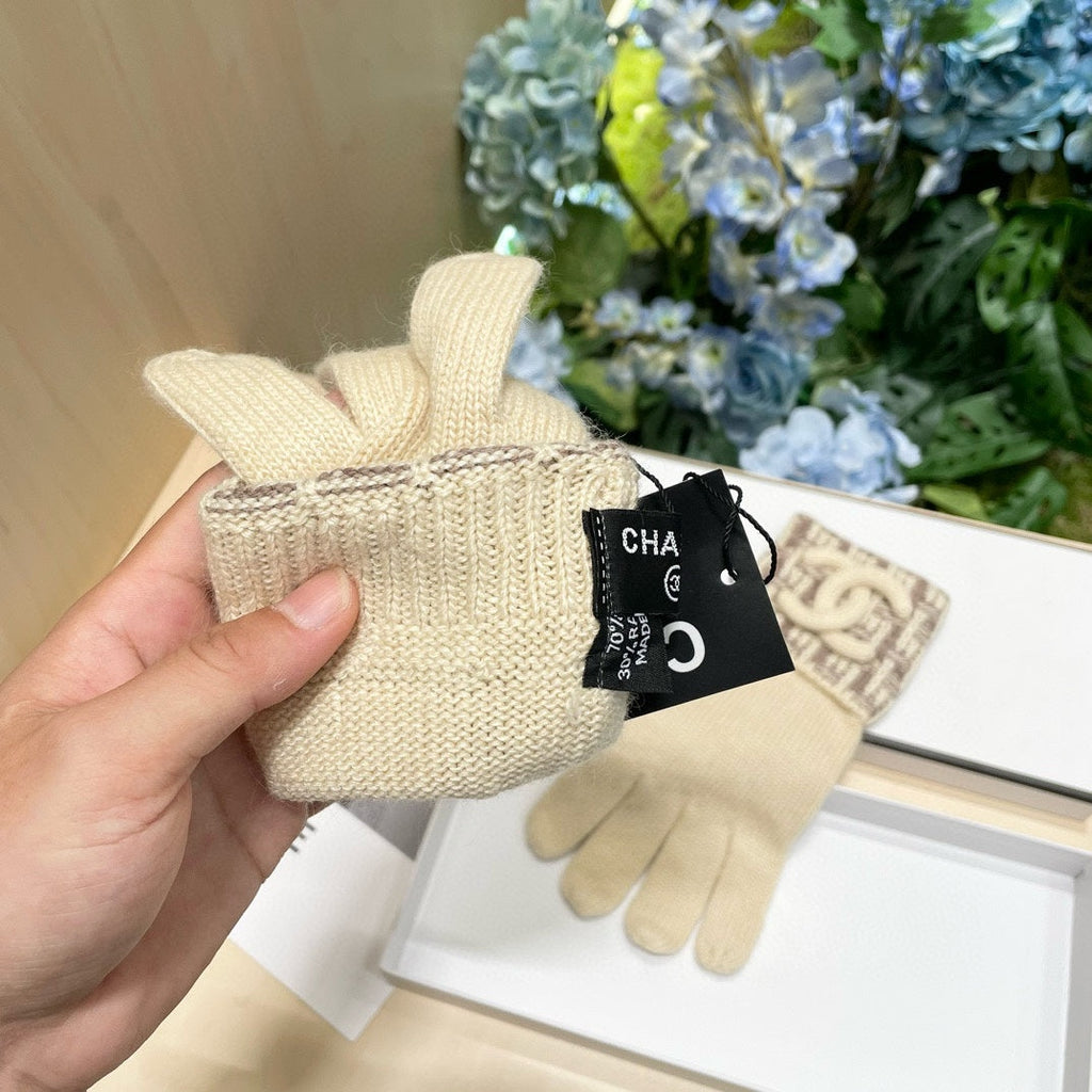 GLOVES IN BISQUE BEIGE WOOL KNIT 462429