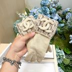 GLOVES IN BISQUE BEIGE WOOL KNIT 462429