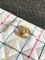CC MEDIUM 25 FLAP BAG IN WHITE WOOL TWEED