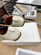 LP Floaty Flat Earth Ivory White Lambskin 989977