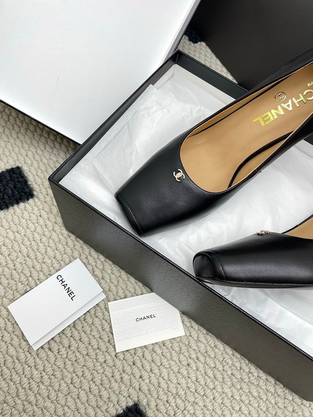 CC Square-Toe Pumps 65mm Black Sheepskin 427015