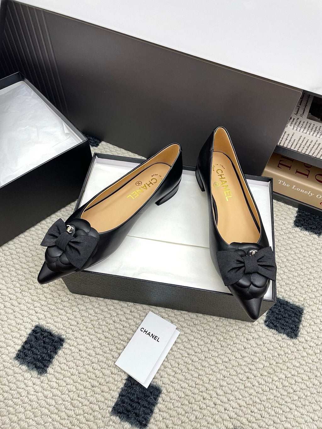 CC Logo Bow with Camellia Ballerina Flats 15mm Black Cowhide Sheepskin 427022