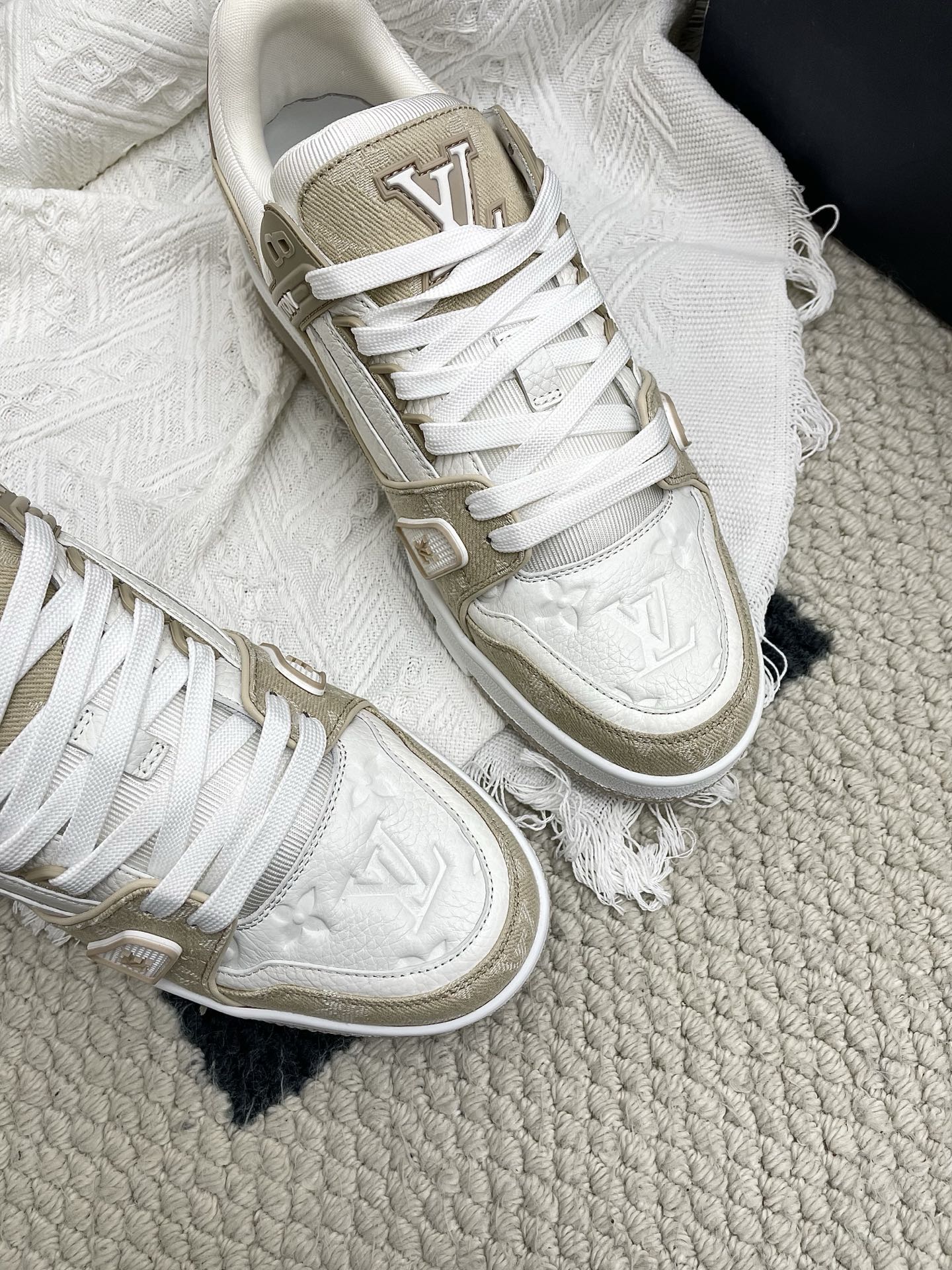 LV Trainer Sneaker White Taupe Denim Cowhide 611153