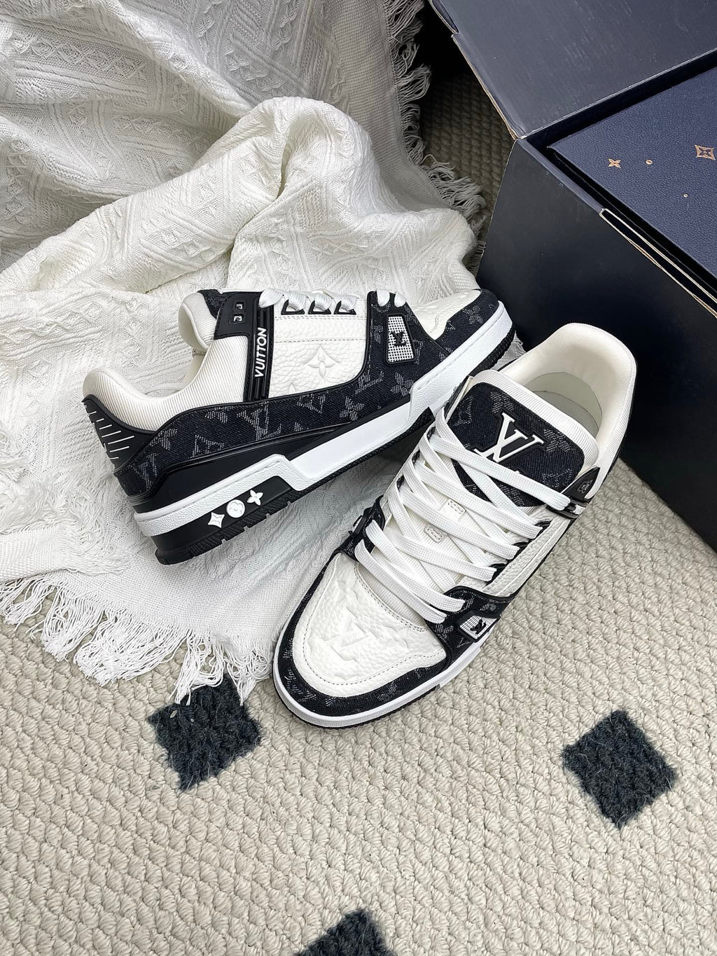 LV Trainer Sneaker White Black Denim Cowhide 611155
