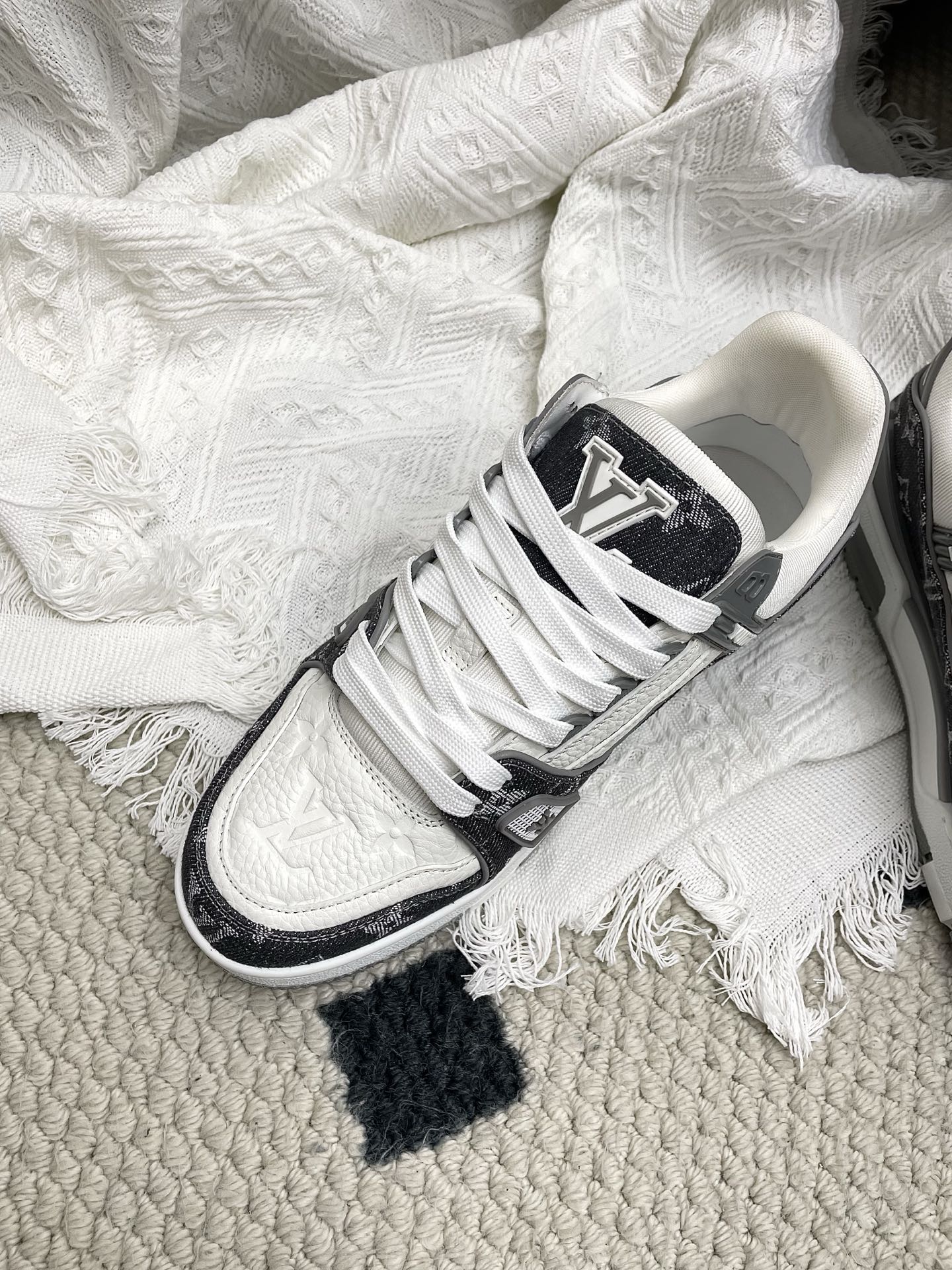 LV Trainer Sneaker White Grey Denim Cowhide 611156