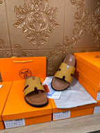 HM IZMIR SLIPPER SAFFRON CALFSKIN