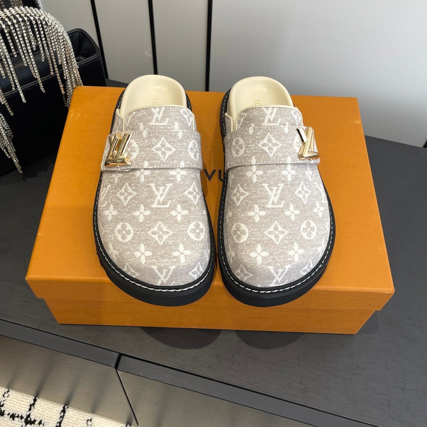 LV Cosy Comfort Mule Sandals Lighe Beige Gold Denim Monogrammed 533462