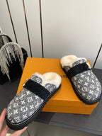 LV Cosy Flat Slippers Comfort Clog Black Grey BeigeLeather  Monogram Fur 533468