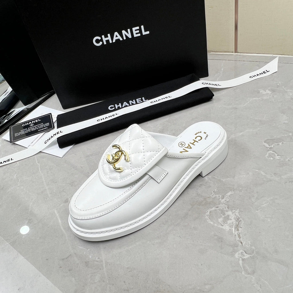 CC Mule White Quilted Calfskin
