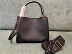 VALENTINO small handbag black calfskin 538531