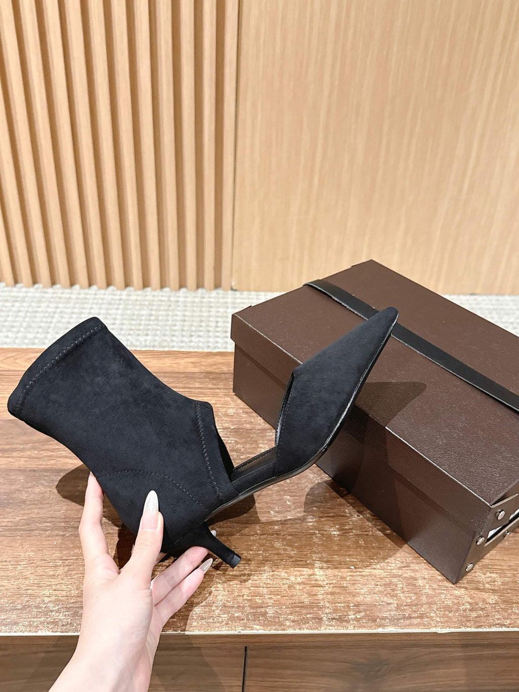 ALAIA ankle boots black suede 386020