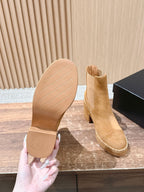 CC 25 Chelsea Ankle Boots With Chain 85mm Beige Suede 428221