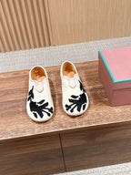 LP Floaty Embroidered Flats Loafer Cream Suede 553987