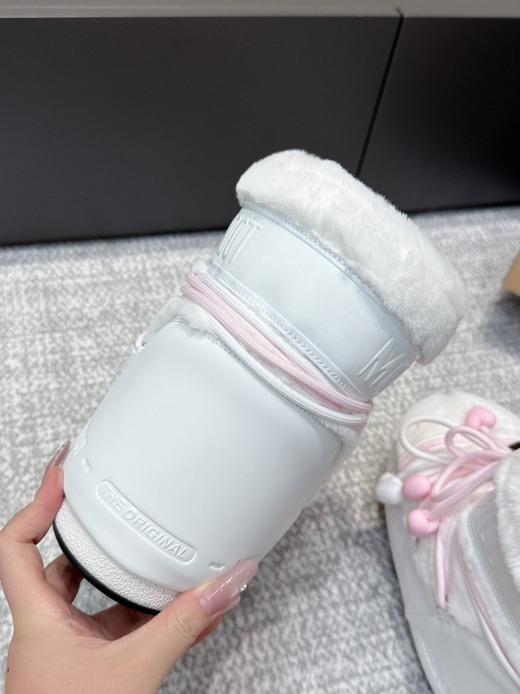 Moon Boot Icon Low Fur Off- White Pink Leather Faux Fur 515588