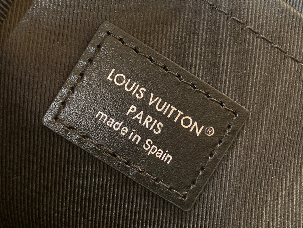 LV Noe Cargo Jmlt Black Calfskin 205342