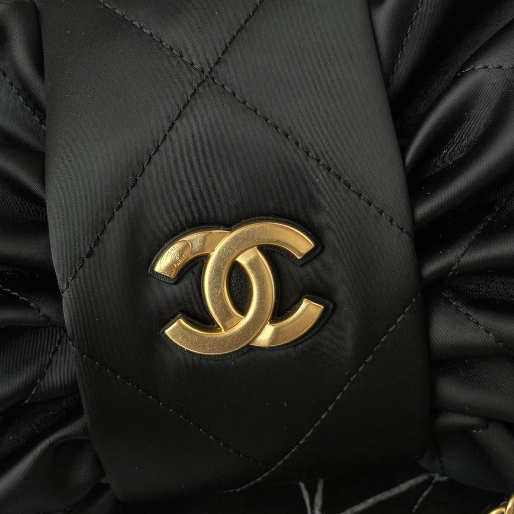 CC 25K Bow Bag 38cm Black Canvas