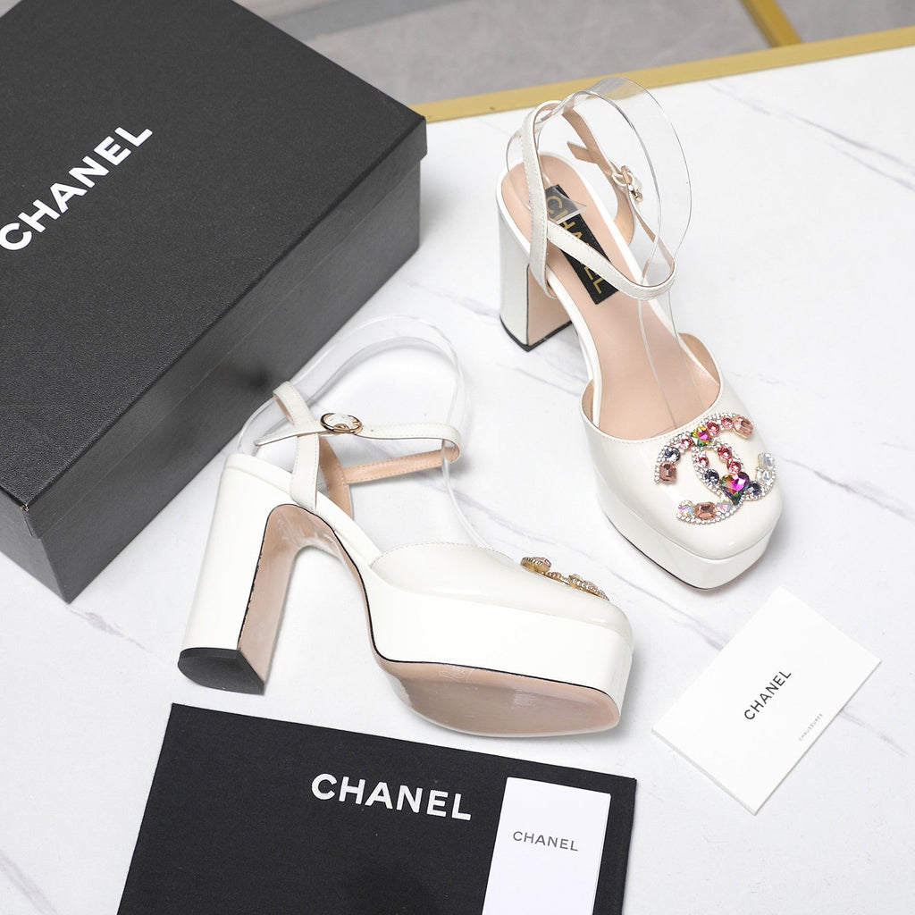 CC 25s Multicolor Stones Buckle Sandals 110mm White Patent Leather & Sheepskin 425825