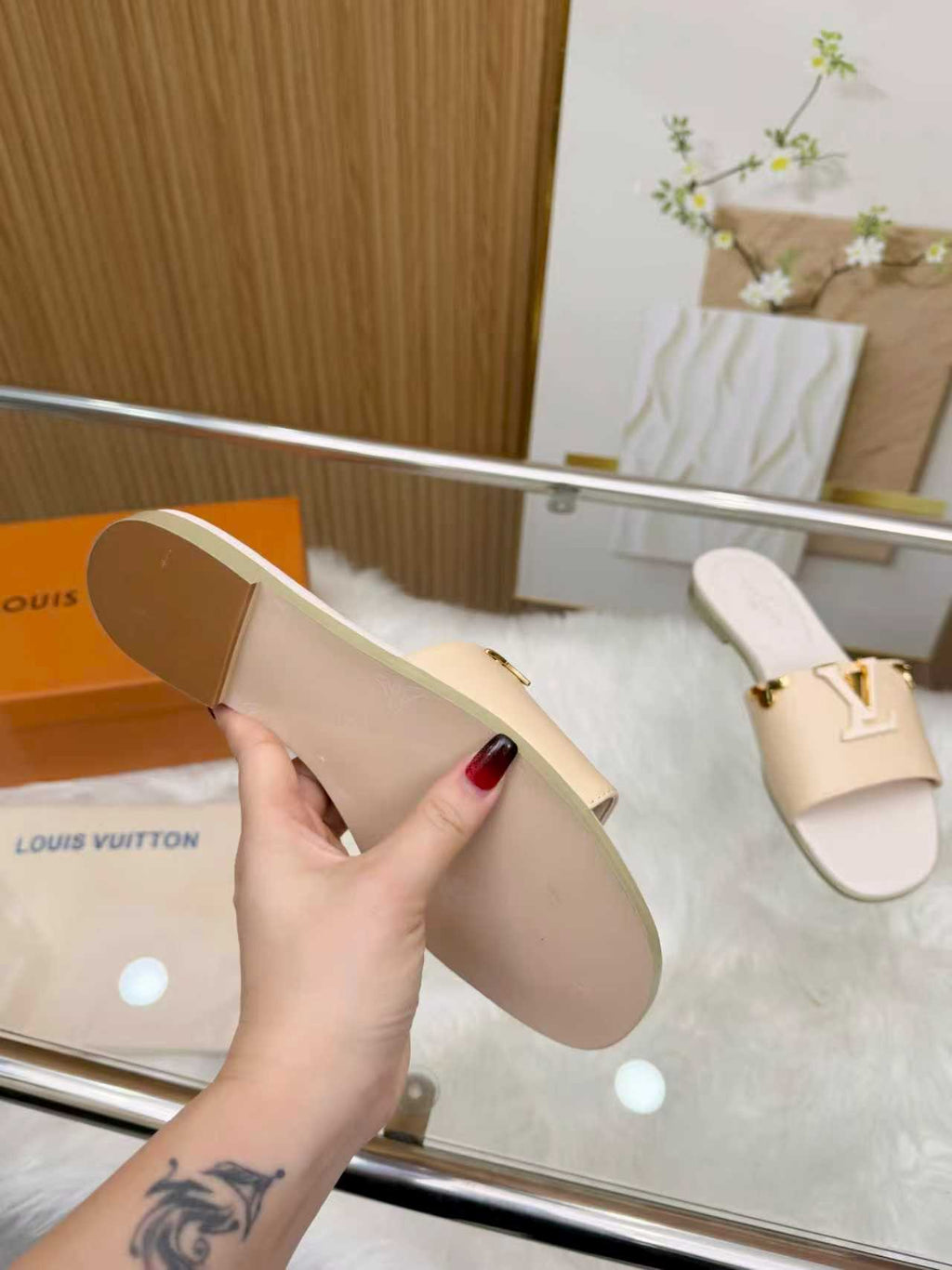 LV Mare Flat Mule Light Beige Sheepskin