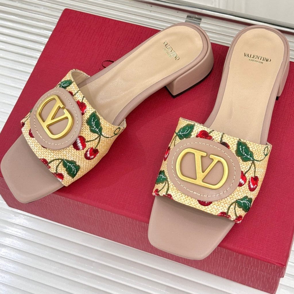 VT 25 Cherryfic Leather Trimmed Slides Nude Sheepskin 286503