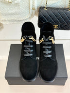 CC Classic Large Chain Martin Booots Black Suede  404671
