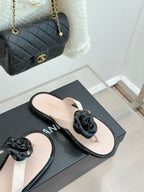 CC 26 Camellia Thong Sandal Pink mix Black Sheepskin 609998