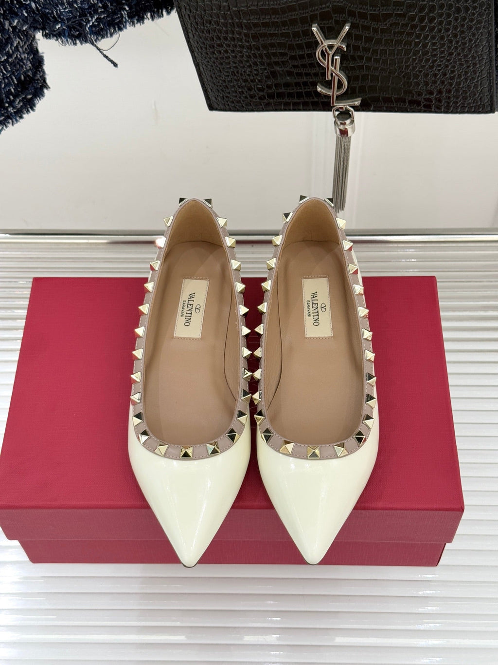 Valentino Rockstud Ballet Flat White Sheepskin 642998