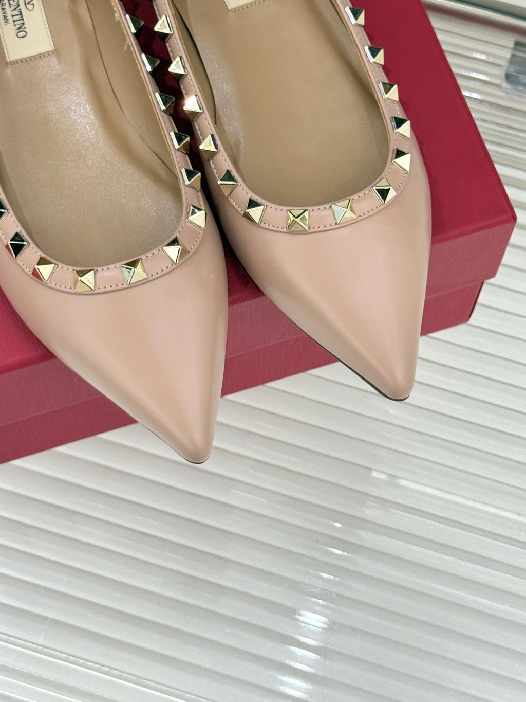 Valentino Rockstud Ballet Flat Beige Sheepskin 642999