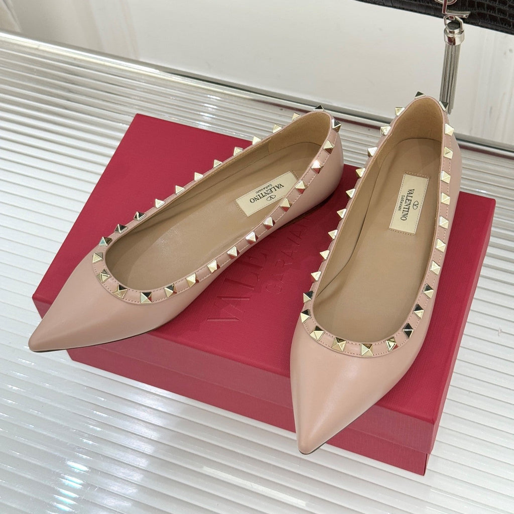 Valentino Rockstud Ballet Flat Beige Sheepskin 642999