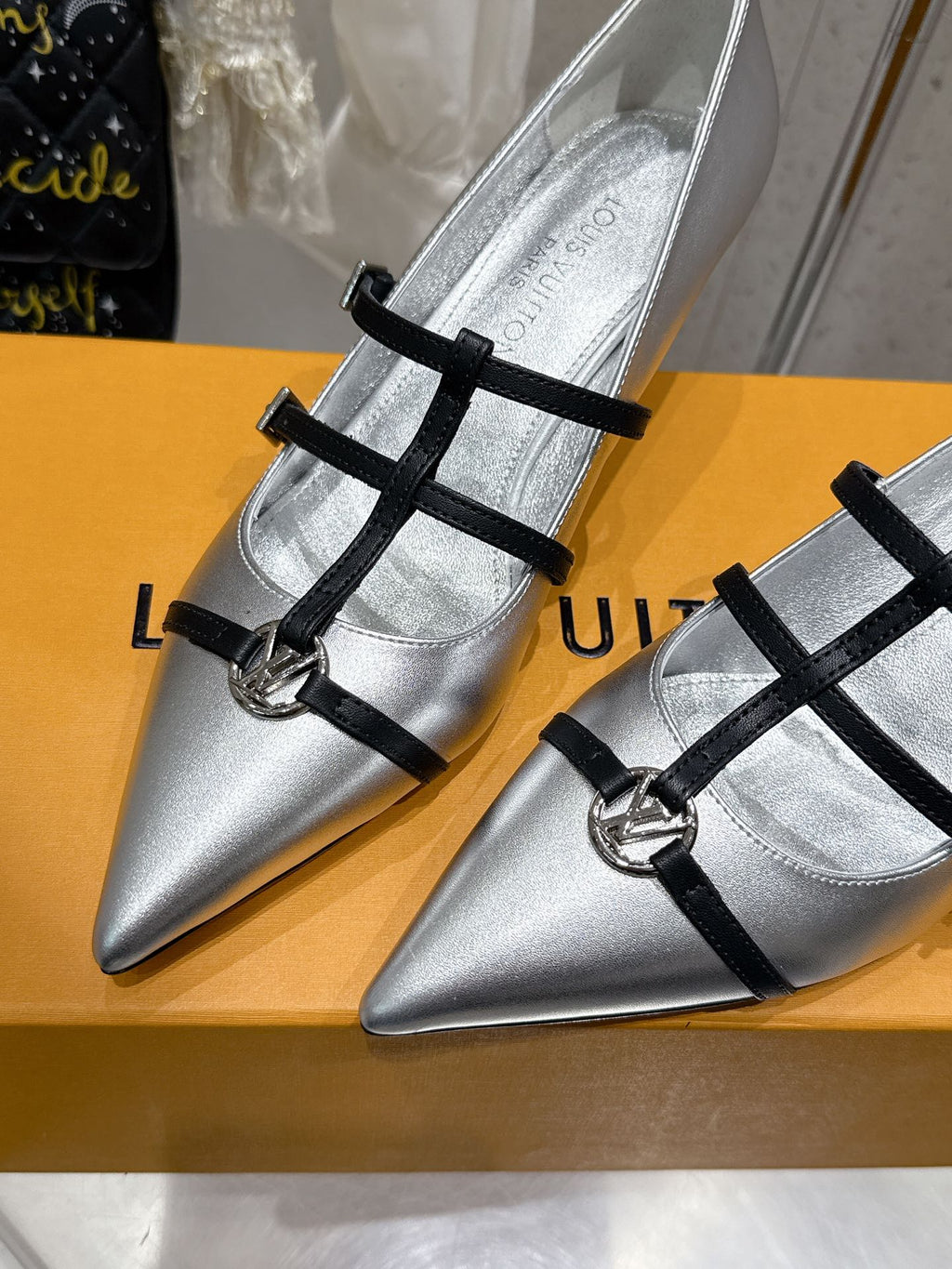 LV 6AM Slingback 4.5cm Sliver Cowhide 610735