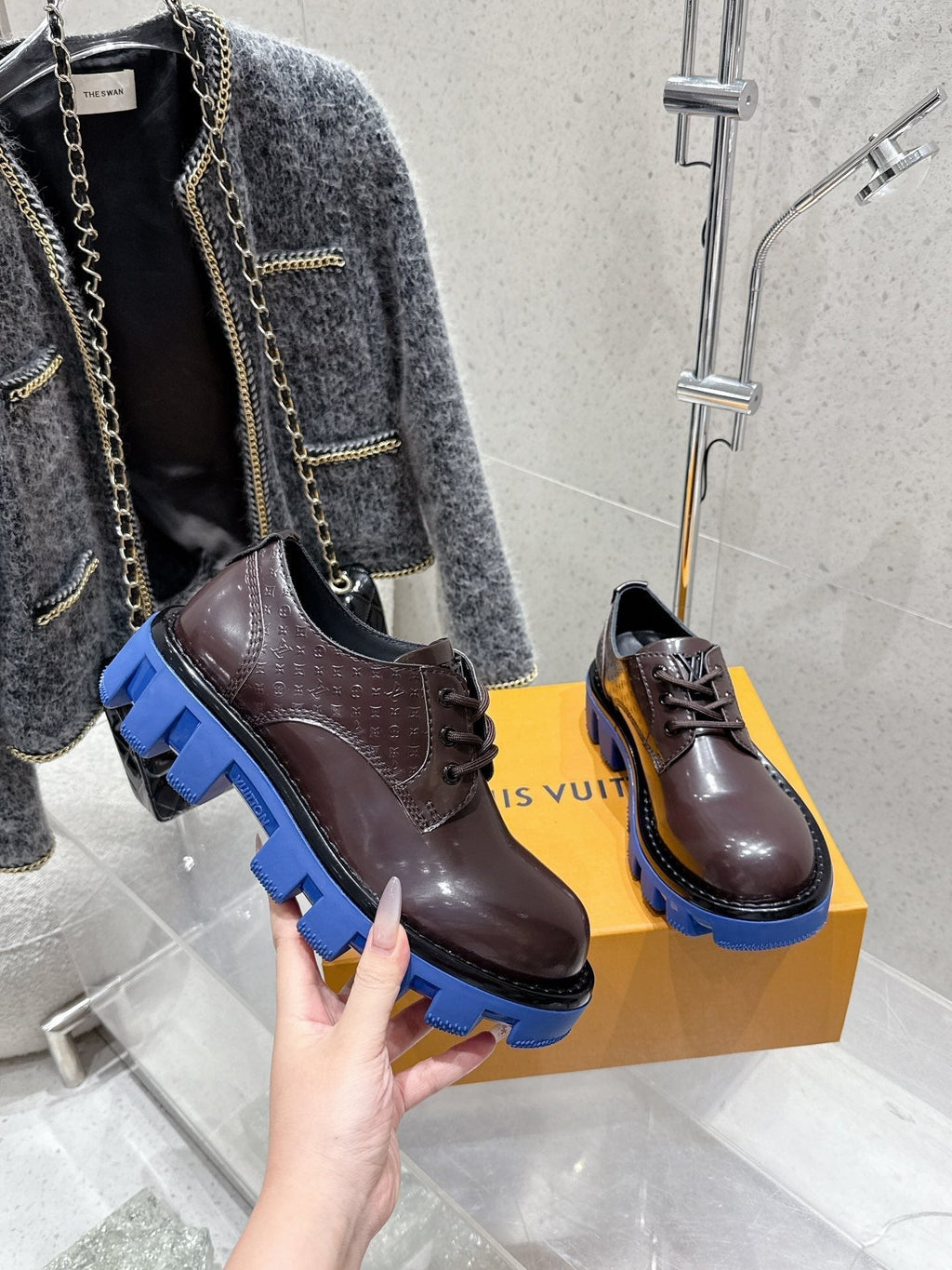 LV Checker Derby Sneaker Brown Patent Leather 610746