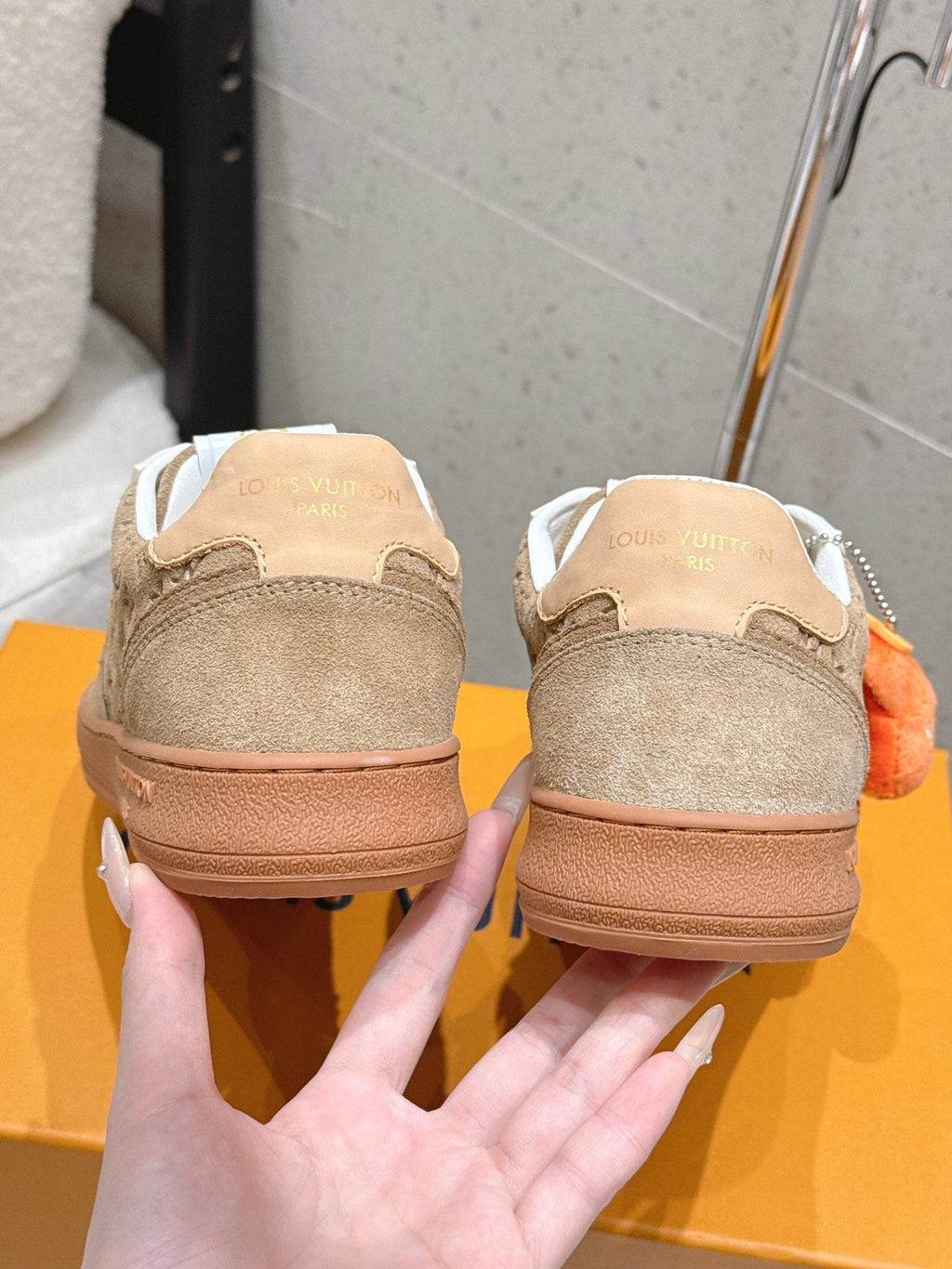 LV Stadium Sneaker Brown Suede 610787