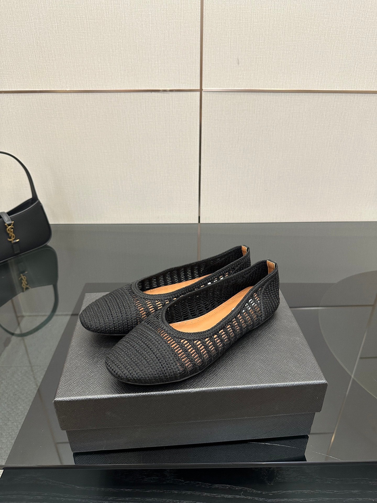 Alaia 2025 Ballet Flat Black Raffia 433753
