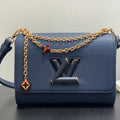 Twist MM Slim 23cm Navy Calfskin