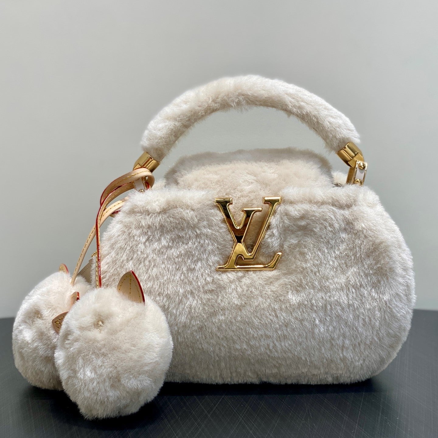 LV Cozygram Ski Capusnow Bag Cream Fleece
