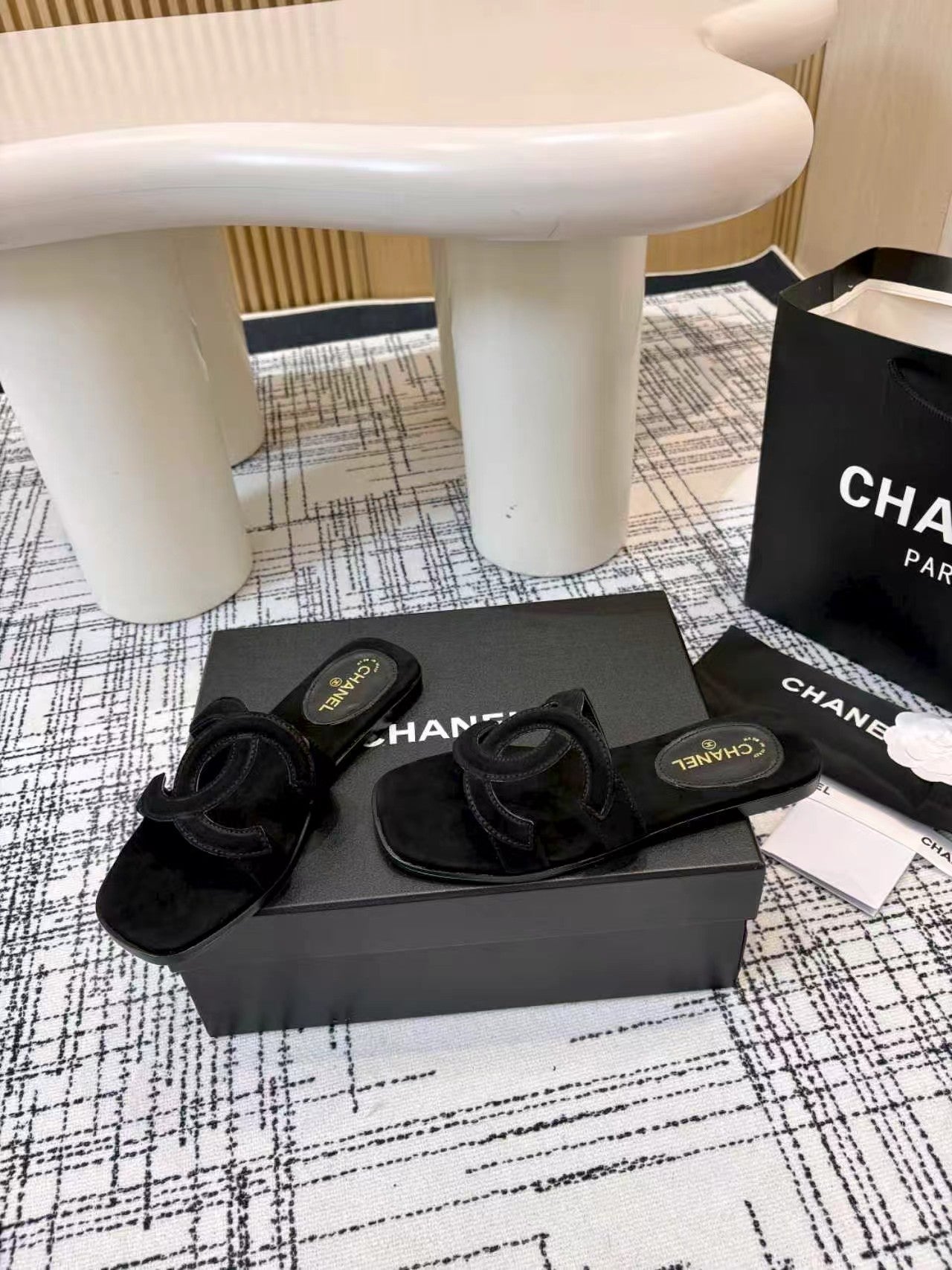 CC 26s Open-toe Sandal Black Suede 681942