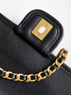 CC 25C Flap Bag 19cm Black Quilted Lambskin